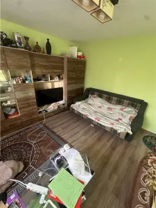 Decomandat la etajul 3 aproape de Iulius Mall - Timisoara