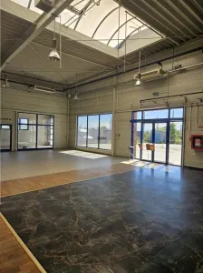 Showroom Comercial - 400 mp - Soseaua Alba Iulia - foto 11