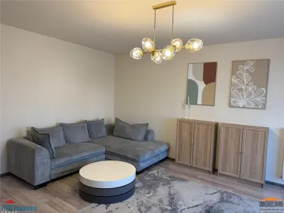 Inchiriez apartament superb  2 cam, et. 2-Podgoria-Parcare inclusa - foto 4