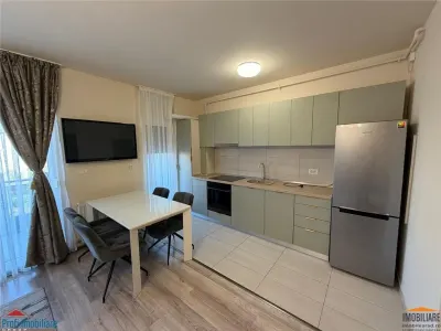 Inchiriez apartament superb  2 cam, et. 2-Podgoria-Parcare inclusa - foto 5