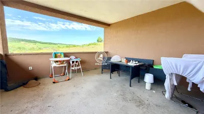 Vilă de Vânzare în Rediu Aldei (Aroneanu) – 350 mp Construiți și 6400 mp Teren - foto 13