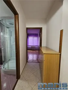 Inchiriere apartament 3 camere Tudor cu 2 bai amenajat. - foto 11