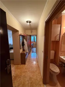 Vanzare apartament 2 camere renovate  Obor - foto 5