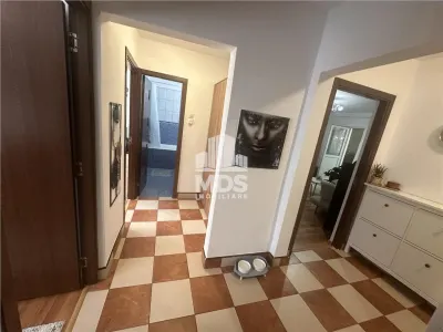 Decomandat Et 3/4 cu 2 bai si 2 balcoane linga parcul Clabucet - foto 4