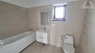 Casa Valea Lupului Popas Pacurari,Incalzire pardoseala,Asfalt - foto 7