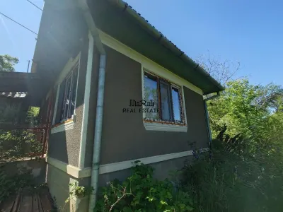Teren+cladiri Blajeni(56000Euro cladiri+1,3ha) - foto 4
