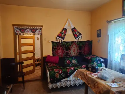 Teren+cladiri Blajeni(56000Euro cladiri+1,3ha) - foto 5