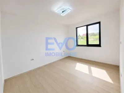 Casa de vanzare, teren 588 mp, 4 camere, 2 bai, 0 comision, in Visan - foto 12