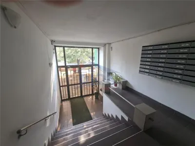 Apartament 3 camere, decomandat, Piata Sfanta Vineri - foto 17