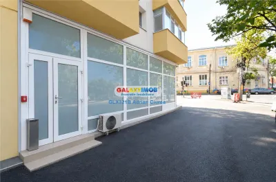 Spatiu comercial stradal Avrig Ritmului vad pietonal - foto 2