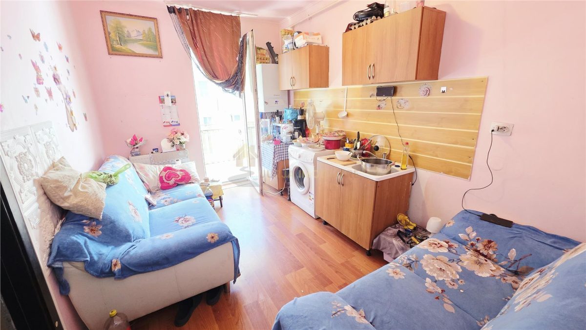 APARTAMENT 1 CAMERA 32 MP TERASA 9 MP FLORESTI PORII - Floresti