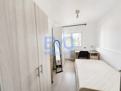 Apartament 3 camere, boxa, Centru,  Bld Independentei Iasi - foto 11