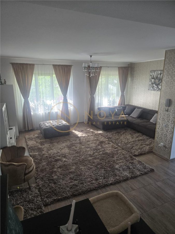 Direct proprietar Vila de vanzare Str Arcului 302 mp teren intravilan - Slatina