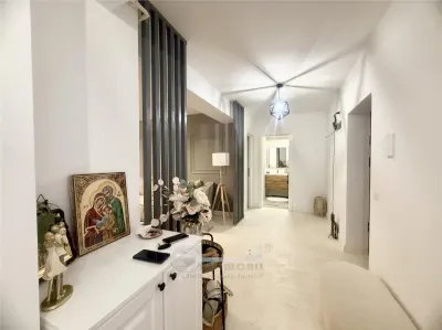 3 CAM COPOU, 2 BAI, DRESSING, INCALZIRE IN PARDOSEALA, MOBILAT UTILAT LUX, 72 MP - foto 13