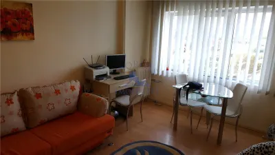 Garsoniera moderna,mobilata,utilata,1 Mai,zona Spital-Ciuperca. - foto 1