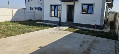 Casa Carcea, toate utilitatile racordate si functionale - foto 3
