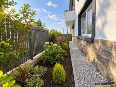 La casa, 62 mp integral renovati, curte, zona privata, garaj, Central, Brasov - Brasov