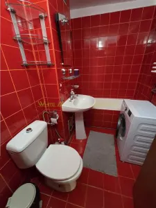 Garsoniera spatioasa de inchiriat str. De Mijloc - foto 12