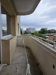 Garsoniera spatioasa de inchiriat str. De Mijloc - foto 3