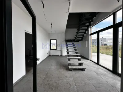 Hala 2300mp, Miroslava Industrial Park - foto 13