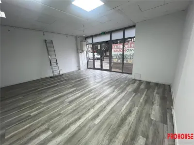 Orizont - spatiu comercial -  vitrina stradala - foto 4