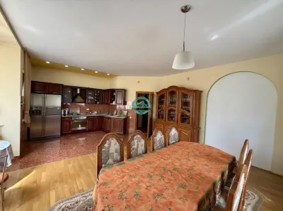 Casa cu 8 camere de vanzare, teren 1263 mp, in Sangeorgiu de Mures - foto 5