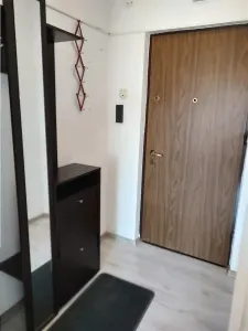 Apartament 2 camere zona Titan -Metrou Trapezului - foto 3