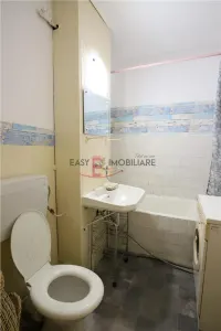 Apartament 3 camere , 2 bai, 71 mp, Str. Livezeni , langa LiDL - foto 4