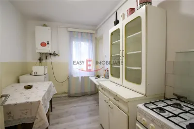 Apartament 3 camere , 2 bai, 71 mp, Str. Livezeni , langa LiDL - foto 5