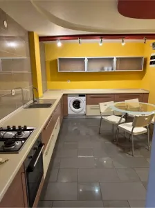 Mobilat si utilat, 70mp, linga Iulius Mall - foto 3