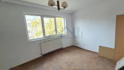 Apartament  3 camere etaj intermediar zona Astra - foto 4