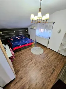 Vila P+M /4 camere, constructie 2015, teren 1000 mp, Varsatura - foto 23