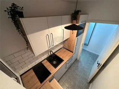 Apartament modern cu 2 camere zona Cedonia - foto 5