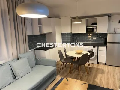 Apartament 2 camere modern in Mamaia - partea cu marea ( Zona Iaki - Rex) - foto 2