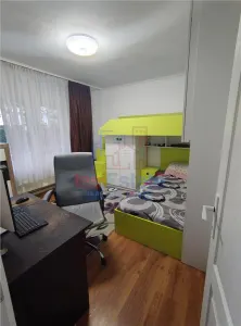 Apartament 3 camere Zona Nicolina - Tudor Neculai - foto 15