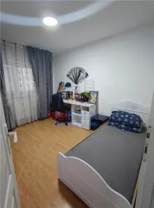 Apartament 3 camere Zona Nicolina - Tudor Neculai - foto 6