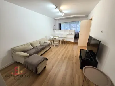 Apartament 3 camere, 2 bai, UMF, Cornisa, etaj 1, Targu Mures - Targu Mures