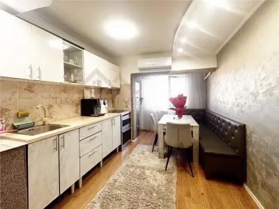 Apartament 2 camere decomandat, bld. Republicii , zona Pol. Sf. Ioan - foto 3