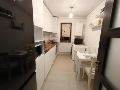Apartament 2 camere cf 1 decomandat zona Micro 5 - foto 6