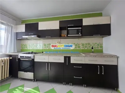 Inchiriere apartament cu 3 camere situat la metrou Lujerului - foto 6