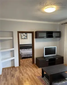 Apartament spatios 2 camere - Tractoru - Brasov
