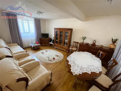 Casa de vanzare P+M zona centrala Tulcea - foto 6
