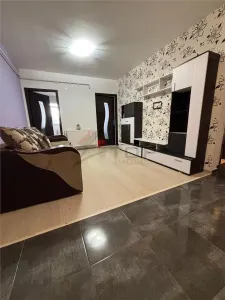 Etaj 2, bloc nou, 2 camere str Bazei - Iasi