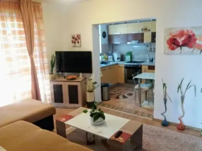 Proprietar -inchiriez apartament 2 camere - Brasov