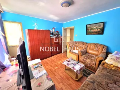Apartament 2 camere, decomandat, etajul 4, bloc cu lift, zona Stadion - foto 5
