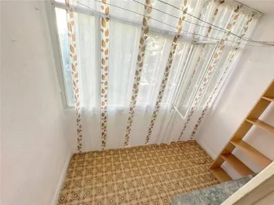 Apartament 3 camere semidecomandat, zona Narcisa - foto 16