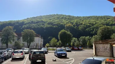 Apartament deosebit cu priveliste spre padure cartier Racadau - foto 12