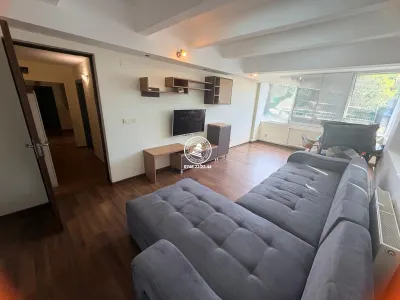 Reprezentare exclusiva! Apartament cu 2 camere decomandat cu terasa inchisa - Iasi