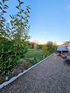Vila 4 cam 190mp construiti,  2015, teren 1000 mp, Varsatura - foto 15