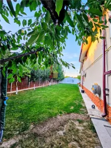 Vila 4 cam 190mp construiti,  2015, teren 1000 mp, Varsatura - foto 18